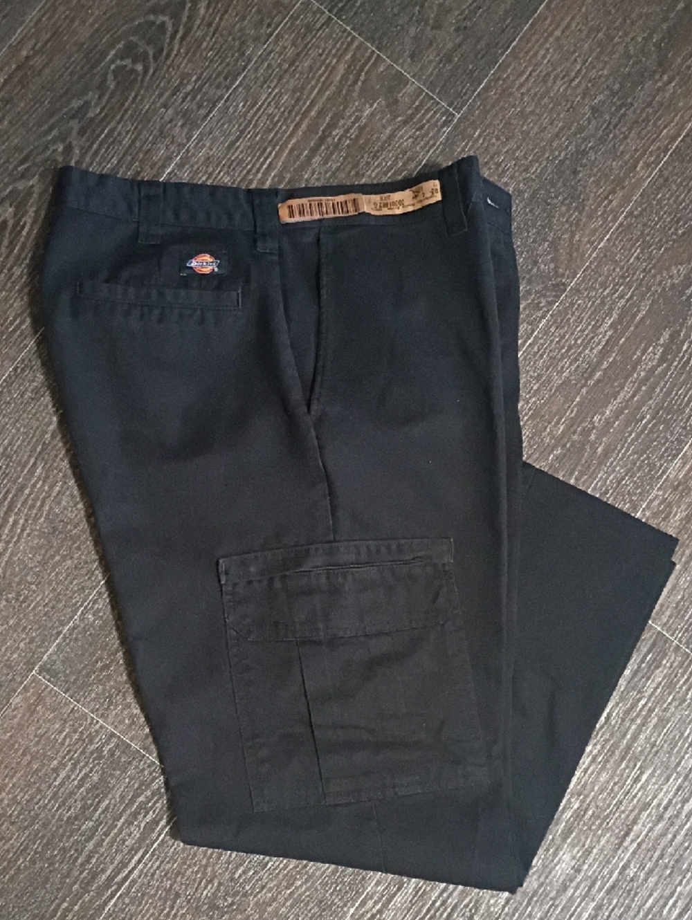Dickies Men’s Black Cargo Work Pants - Picture 2 of 4